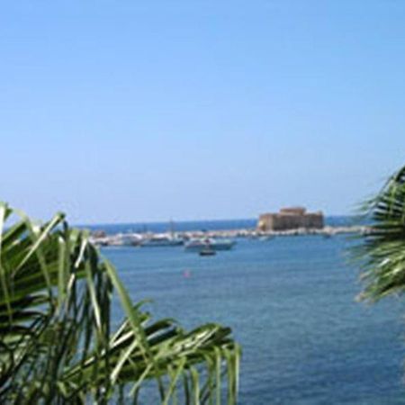 Paphinia Seaview Apartments Paphos Exteriör bild