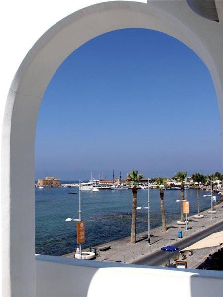 Paphinia Seaview Apartments Paphos Exteriör bild