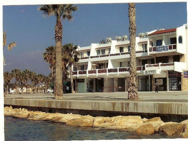 Paphinia Seaview Apartments Paphos Exteriör bild